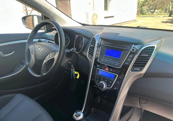Hyundai I30 cena 39000 przebieg: 96000, rok produkcji 2015 z Sompolno małe 352